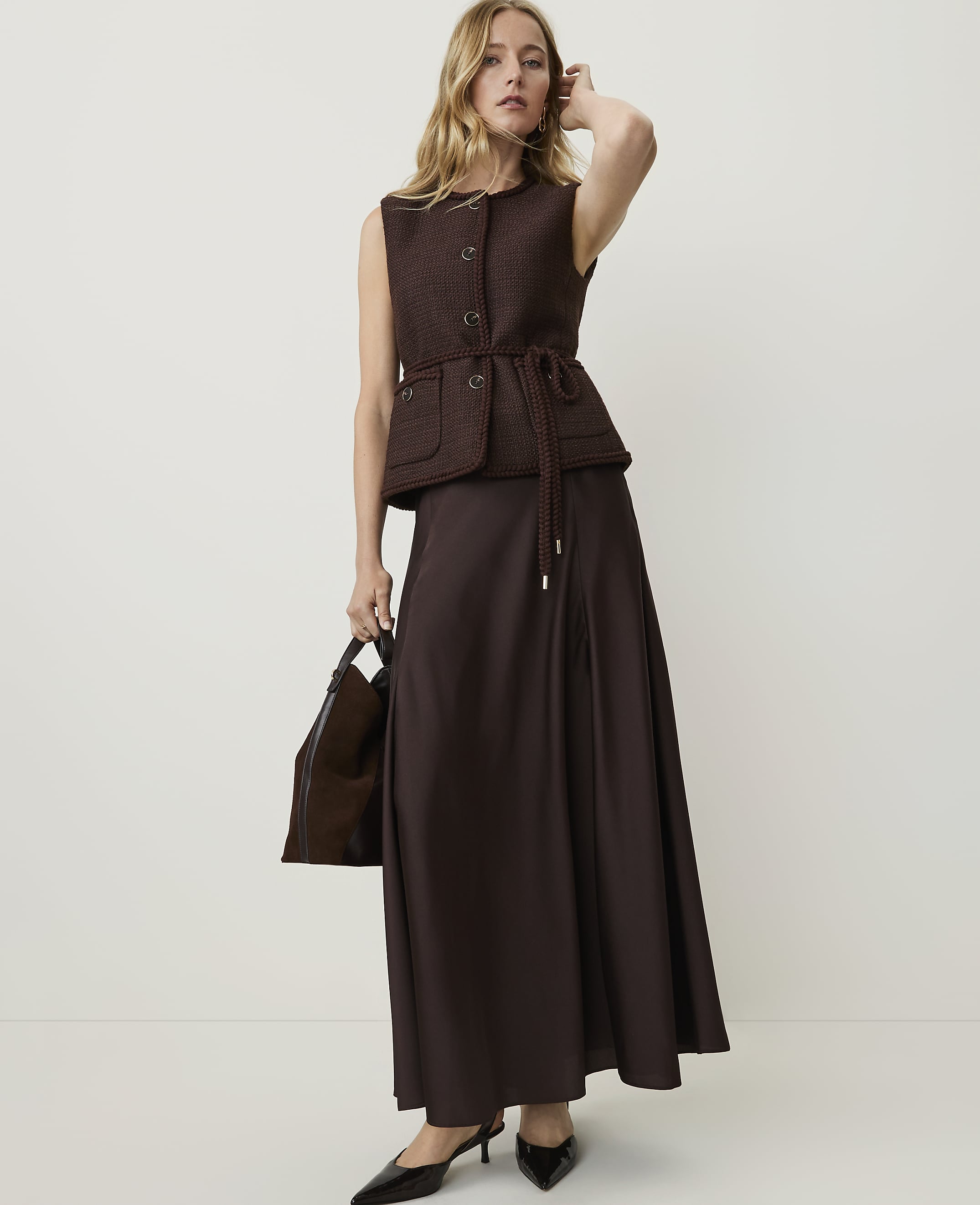 Belted Vest in Tweed - thumbnail 4