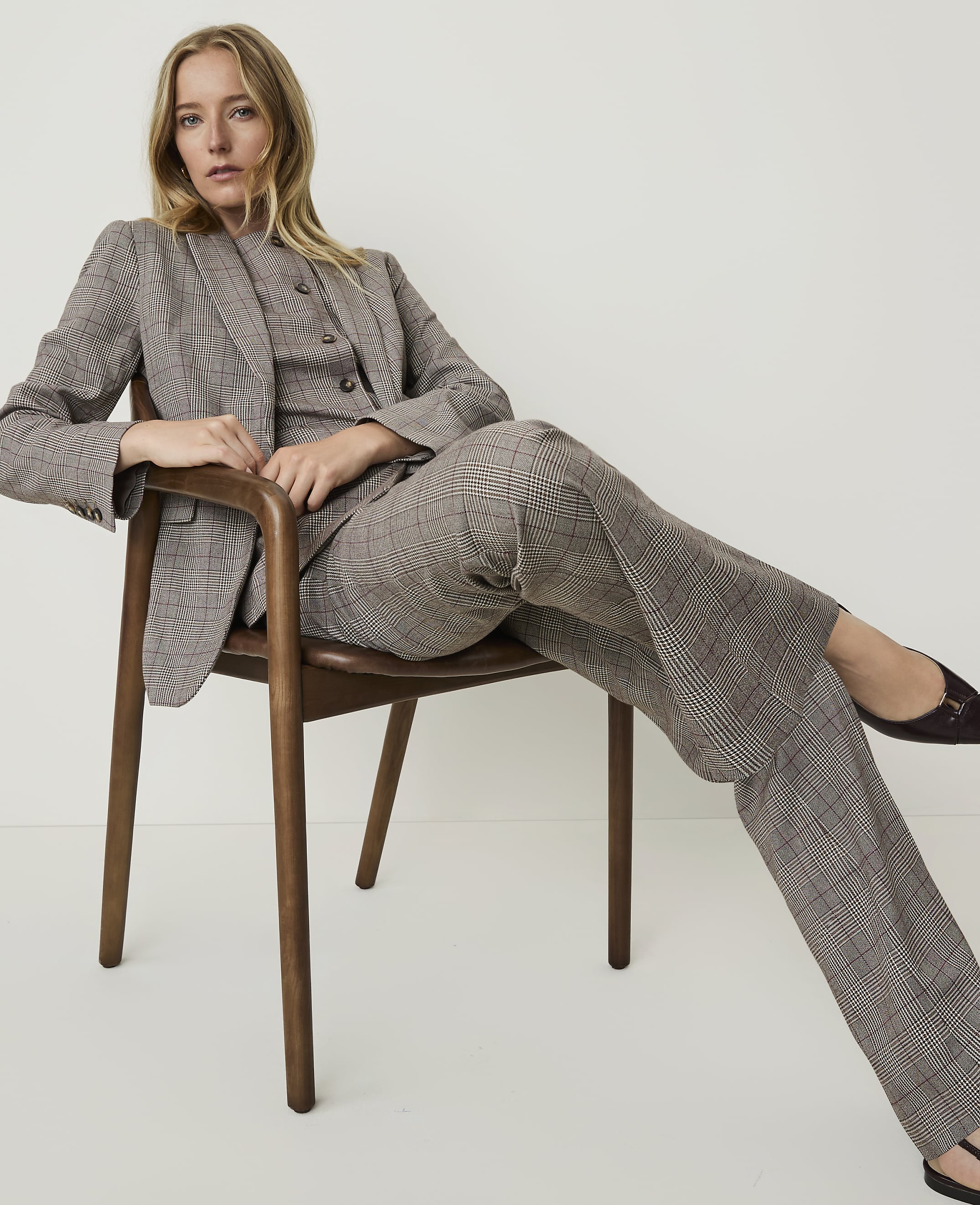 The Plaid Single Button Blazer - thumbnail 4