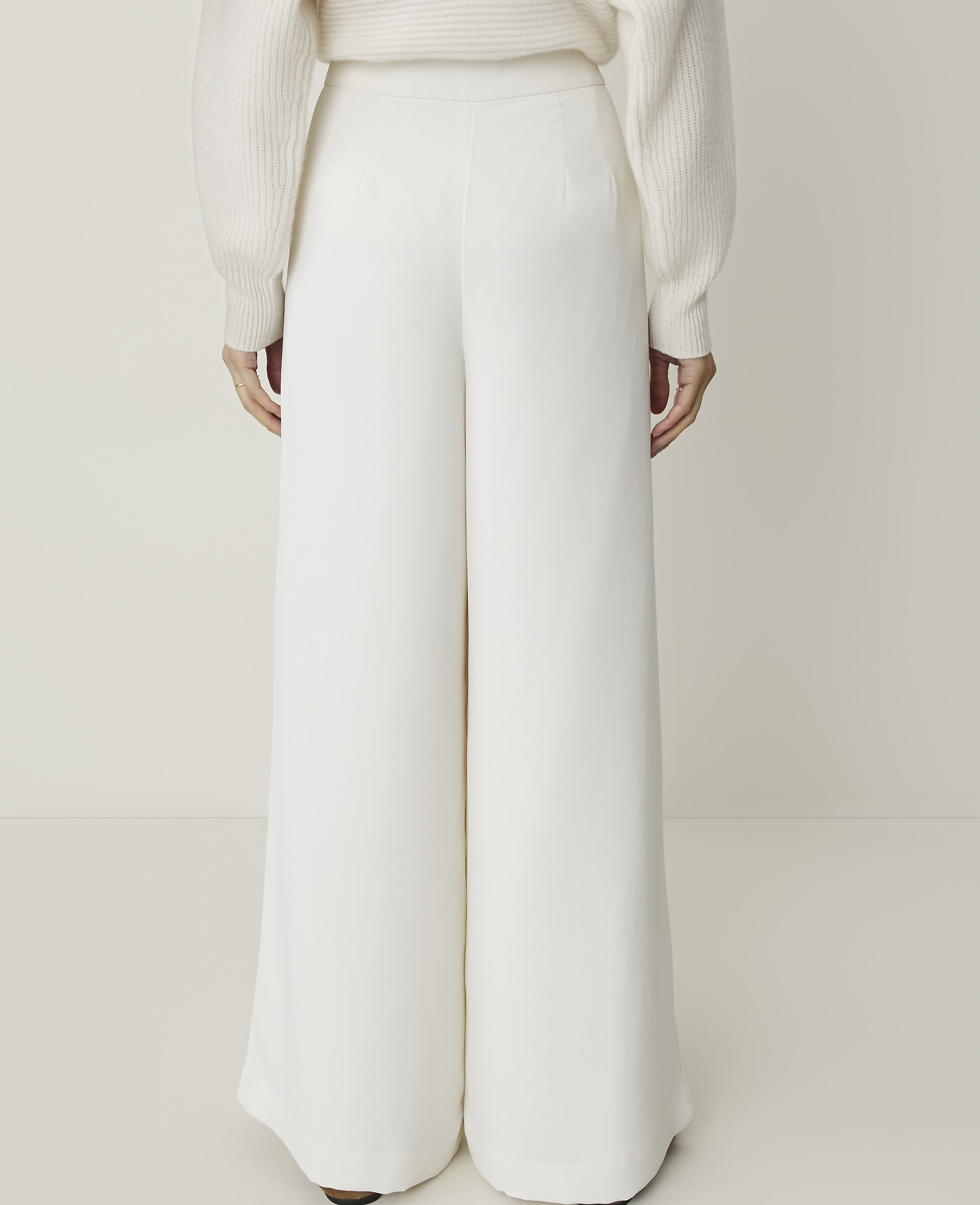 The Statement Palazzo Pant - thumbnail 4