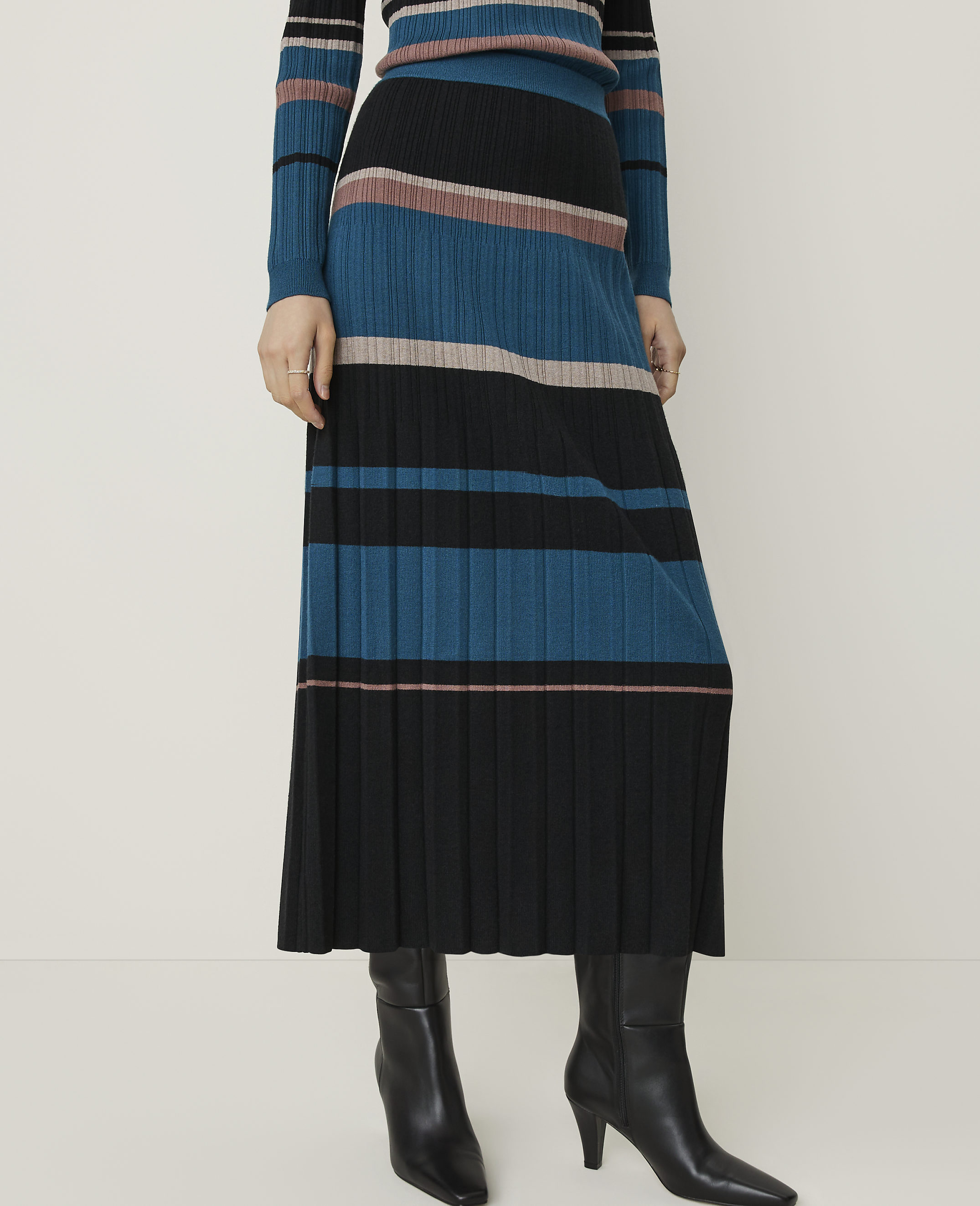 Colorblock Ribbed Sweater Skirt - thumbnail 3
