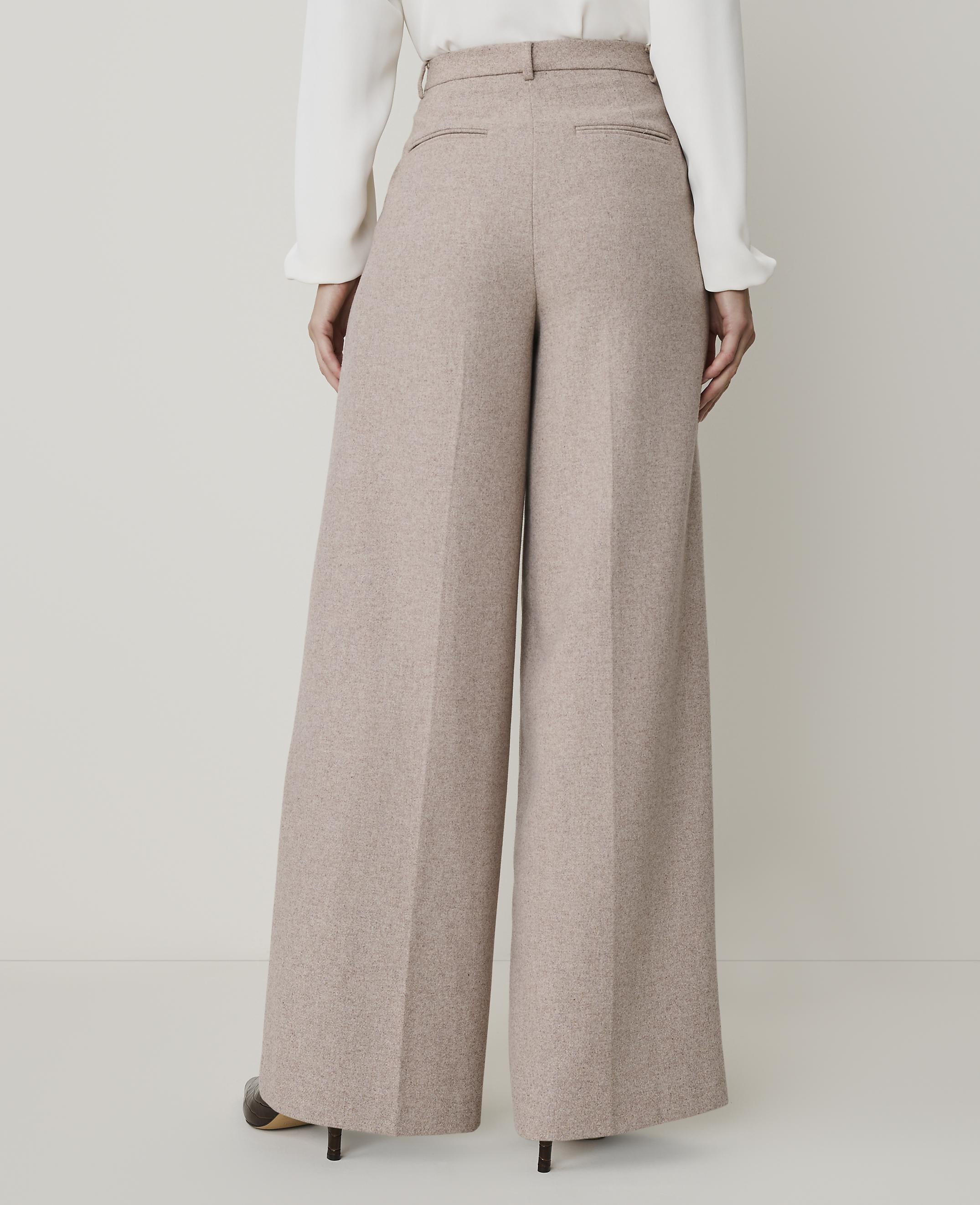 The Wide-Leg Pant - thumbnail 4