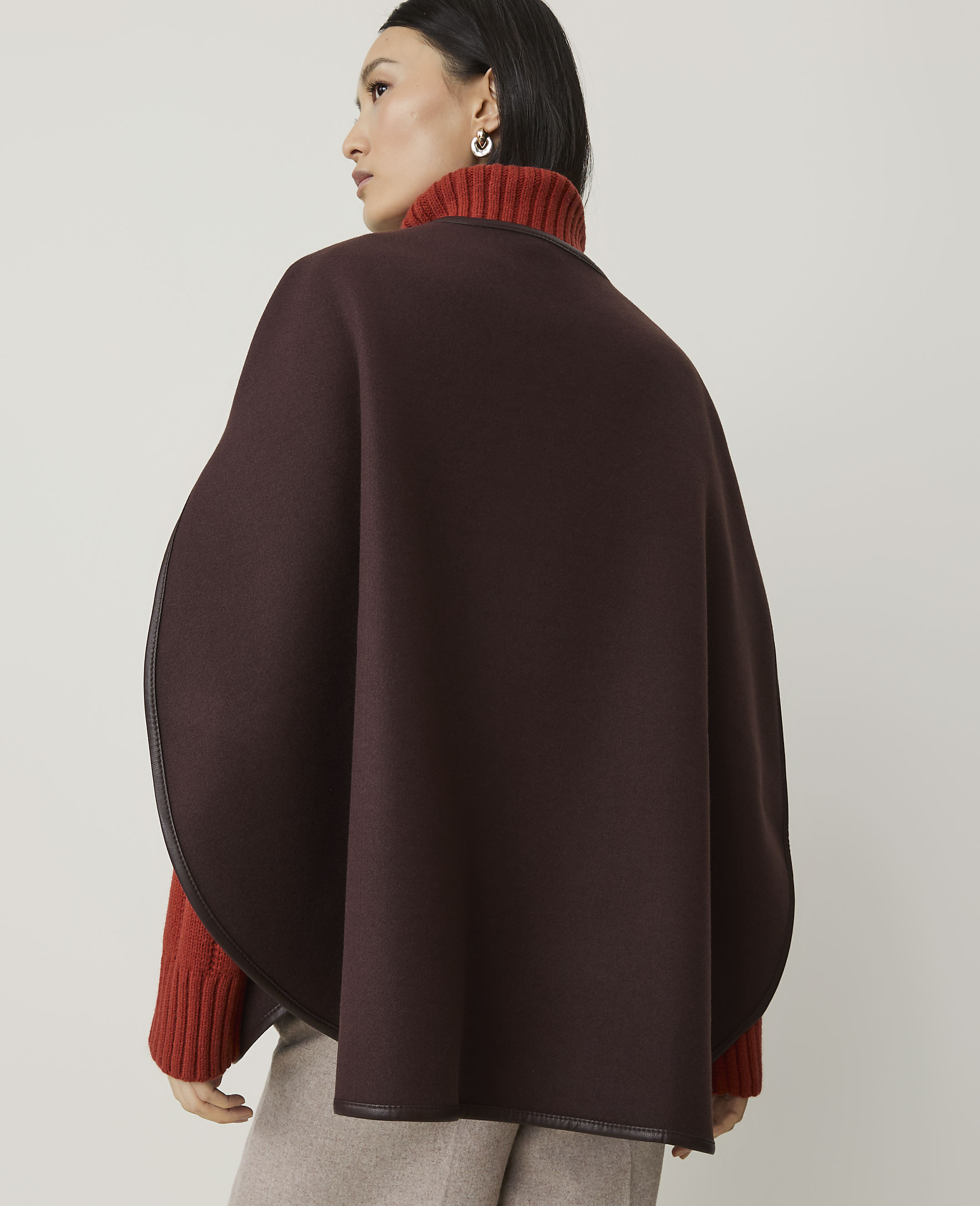Buckle Cape Poncho - thumbnail 4
