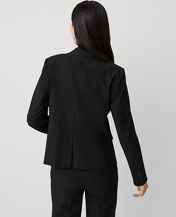 The Petite Notched Single Button Blazer in Seasonless Stretch
