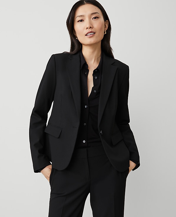 The Petite Notched Single Button Blazer in Seasonless Stretch