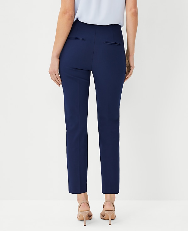 The Petite Side Zip Ankle Pant in Bi-Stretch &mdash; Curvy Fit