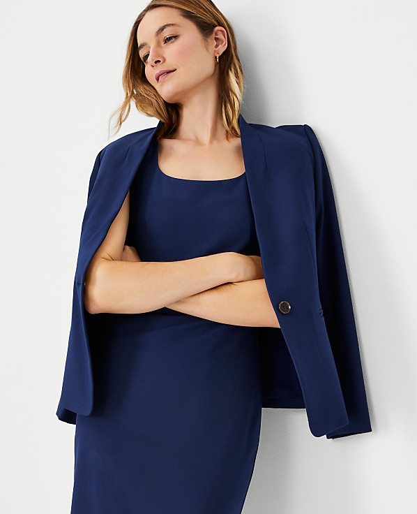 The Petite Scoop Neck Zip Pocket Dress in Bi-Stretch
