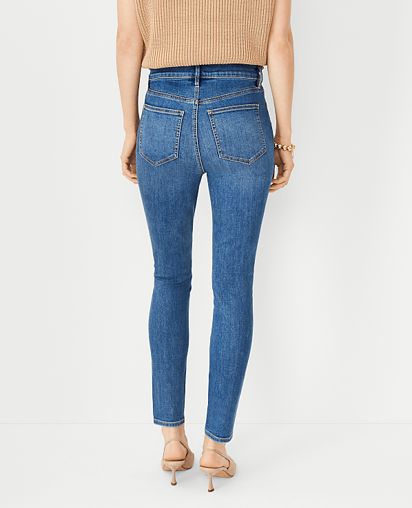 Petite High Rise Skinny Jeans in Classic Indigo Wash - Curvy Fit
