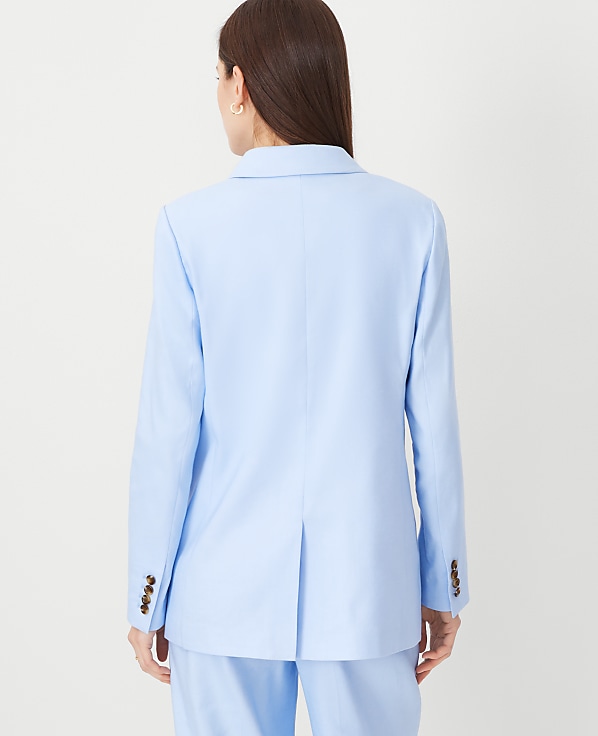 The Oversized Peak Lapel Blazer in Linen Blend