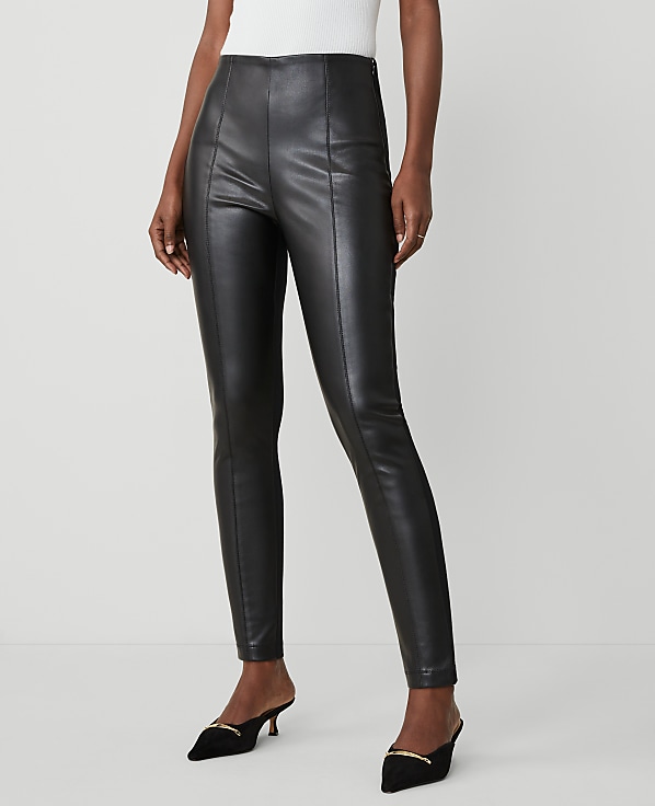 The Seamed Legging