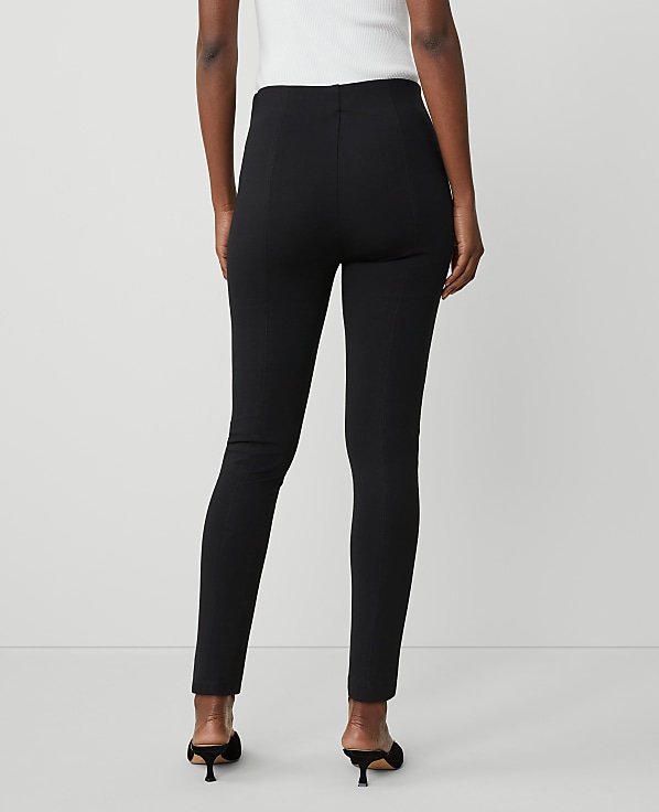 The Seamed Legging