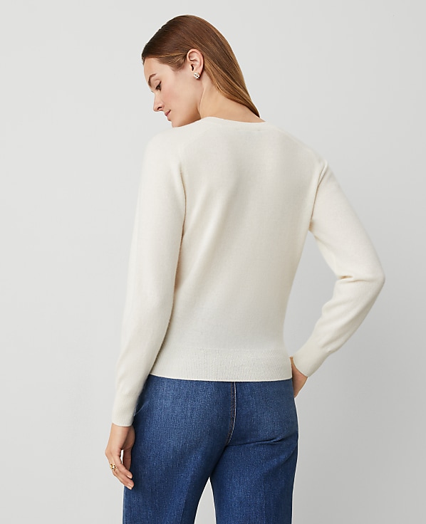 Cashmere V-Neck Sweater