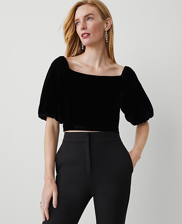 Petite Scoop Neck Puff Sleeve Top