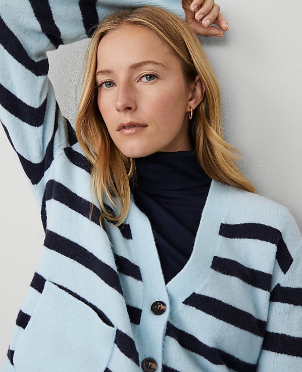 Weekend Collection Striped V-Neck Cardigan