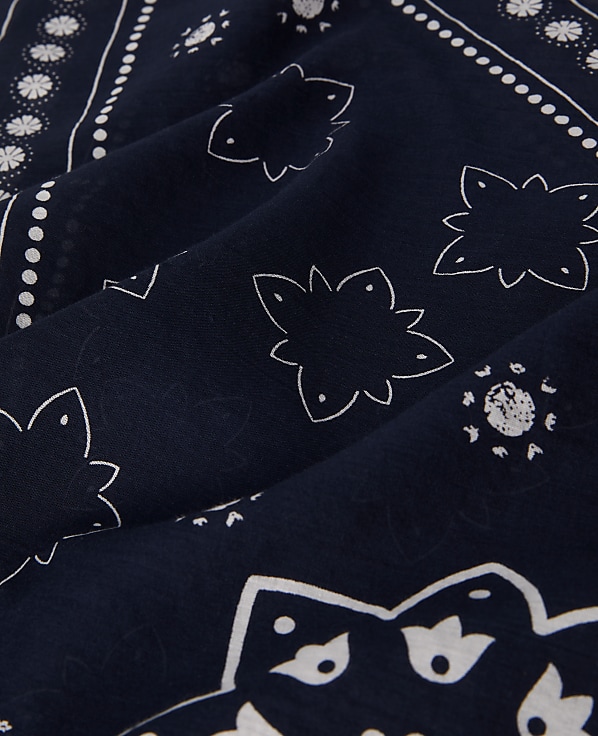 Weekend Collection Floral Triangle Scarf