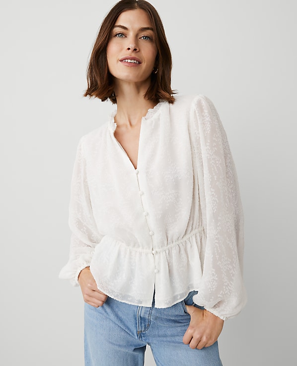 Clip Chiffon Ruffle Blouse