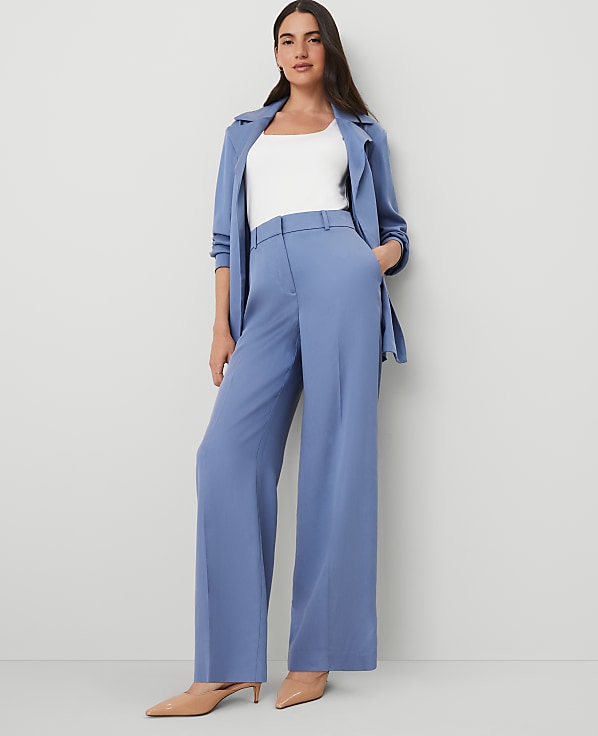 The Petite Perfect Wide-Leg Pant