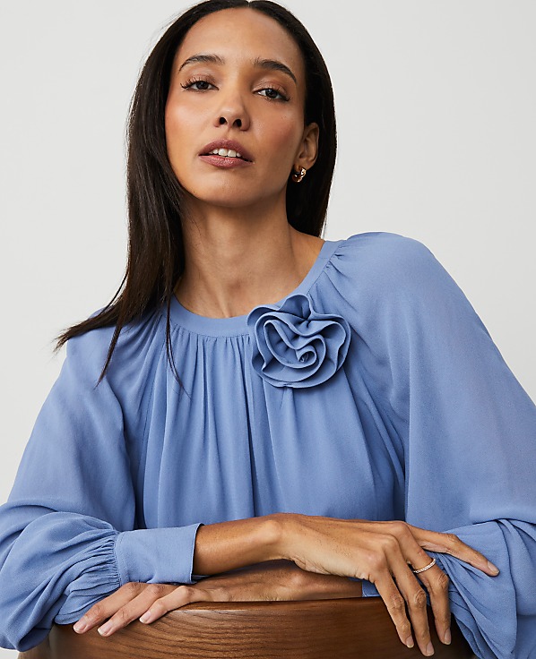 Petite Rosette Raglan Top