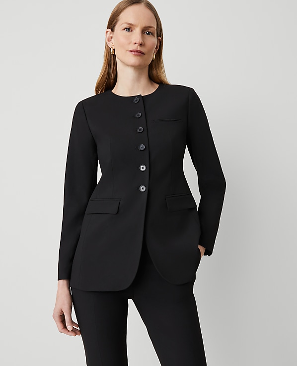 The Petite Curved Hem Jacket in Seasonless Stretch