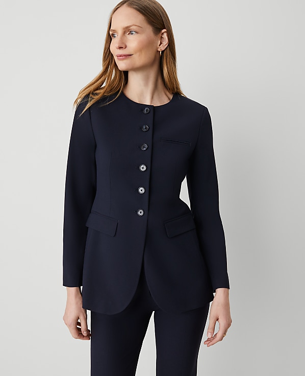 The Petite Curved Hem Jacket in Seasonless Stretch