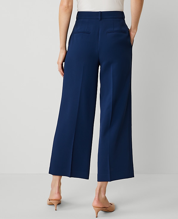 The Petite Wide-Leg Crop Pant in Fluid Crepe