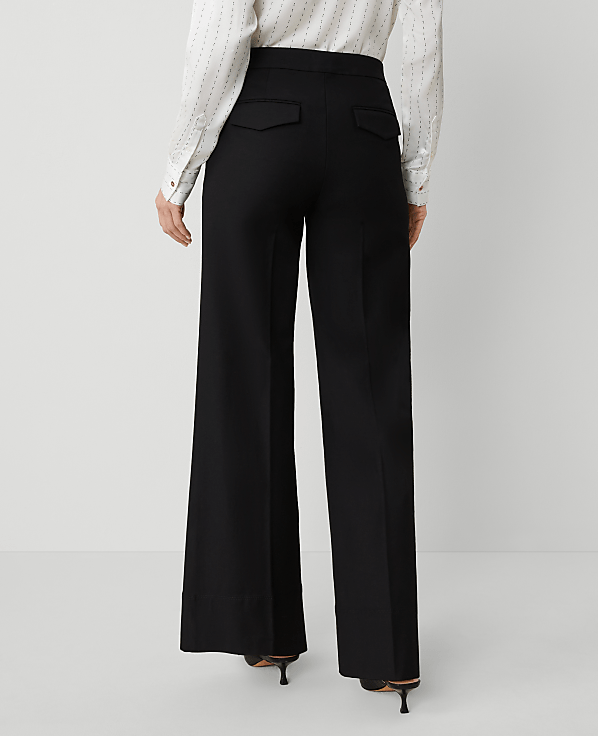 The Modern Wide-Leg Pant