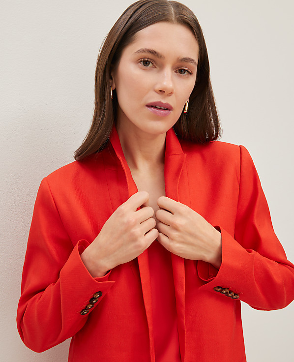 The Longline Blazer in Linen Blend
