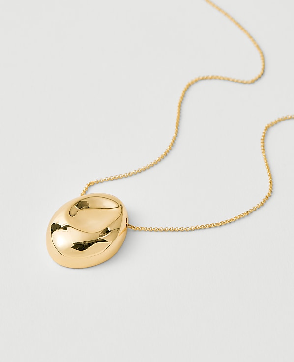 Metal Disc Pendant Necklace