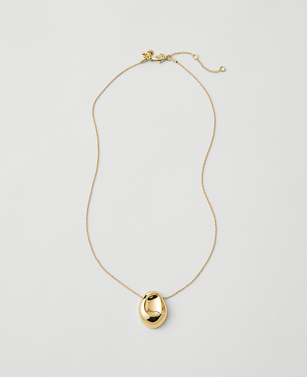 Metal Disc Pendant Necklace