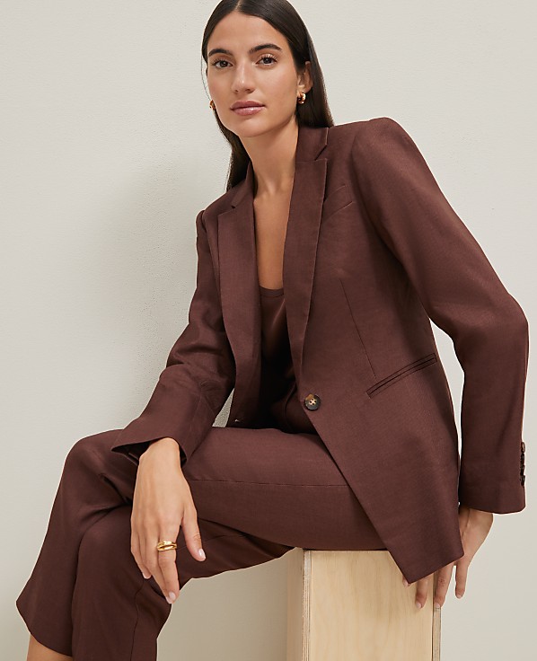 The Notched One Button Blazer in Linen Blend