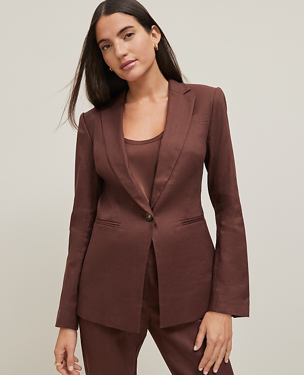 The Notched One Button Blazer in Linen Blend