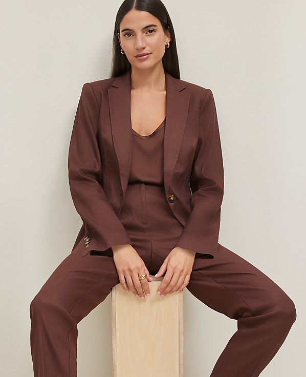 The Notched One Button Blazer in Linen Blend