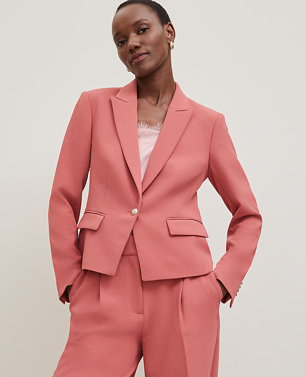 Petite Fitted Blazer in Crinkle Crepe