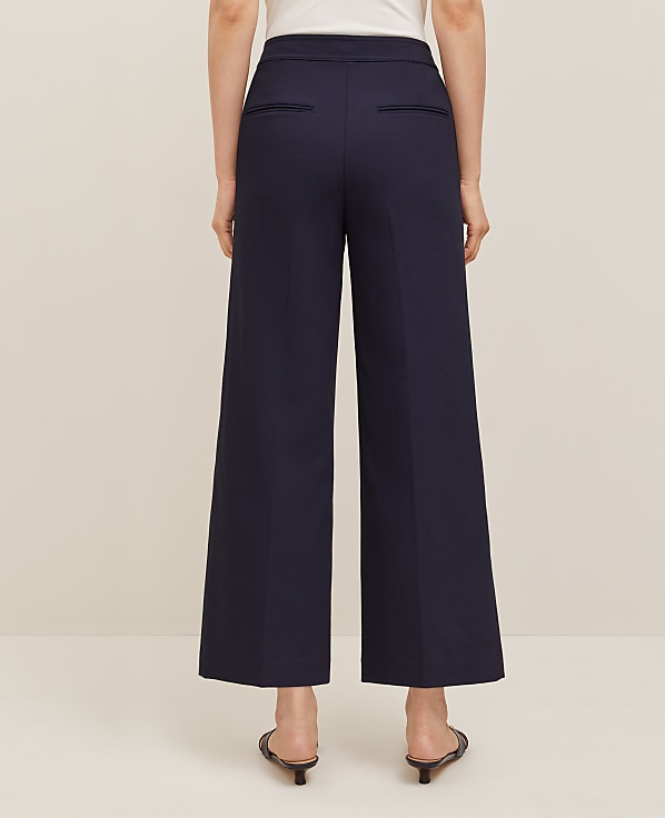 The Petite Grace Straight Pant &mdash; Curvy Fit