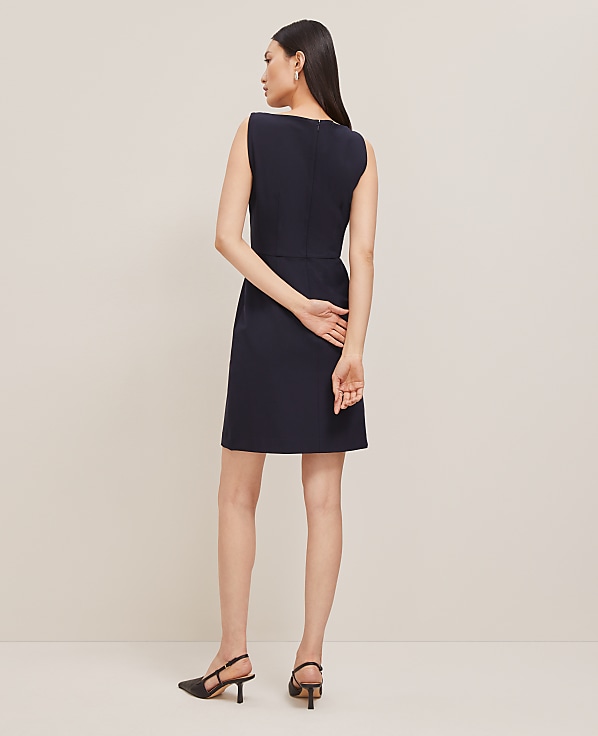 The Boatneck Dress in Seasonless Stretch