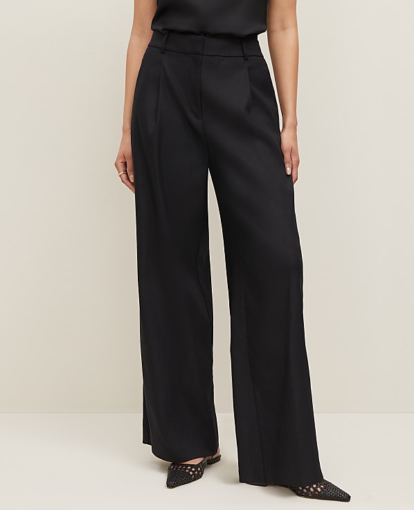 The Wide-Leg Pant in Linen Blend &mdash; Curvy Fit