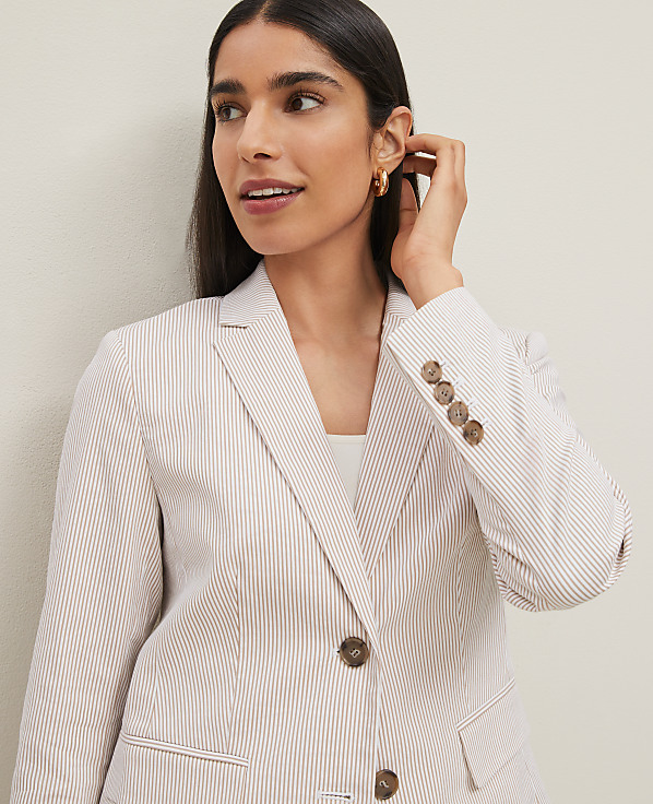 The Long Notched Two Button Blazer in Seersucker