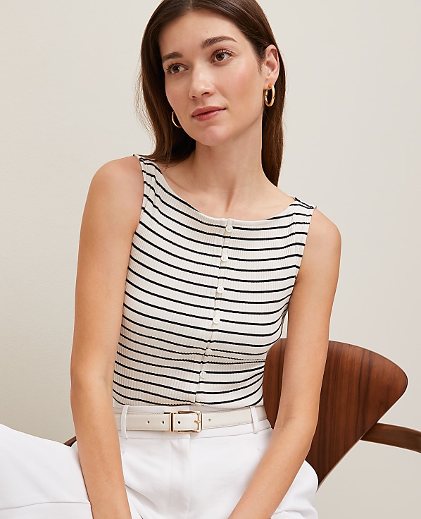 Petite Ribbed Sleeveless Button Top