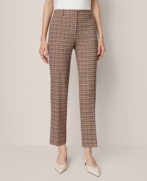 The Petite Eva Ankle Pant in Houndstooth &mdash; Curvy Fit
