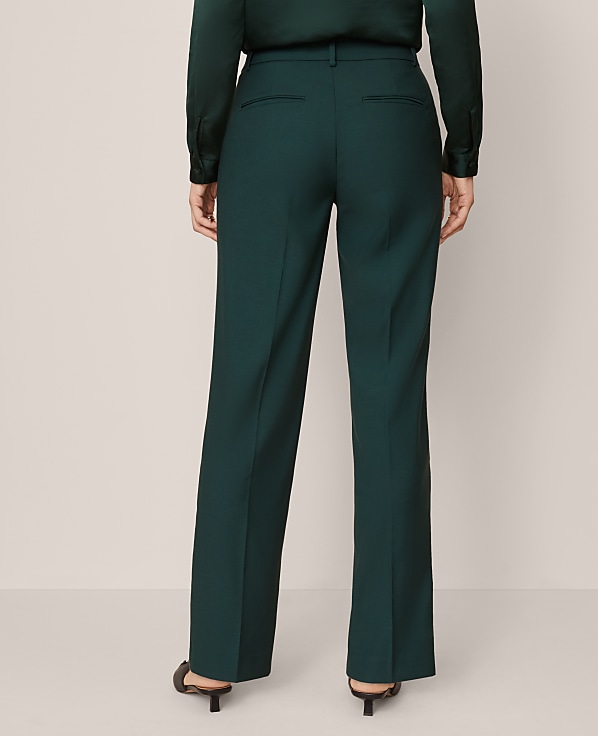 The Straight Pant &mdash; Curvy Fit