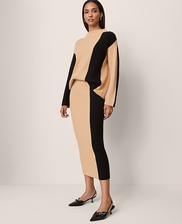 Colorblock Ribbed Mock Neck Sweater