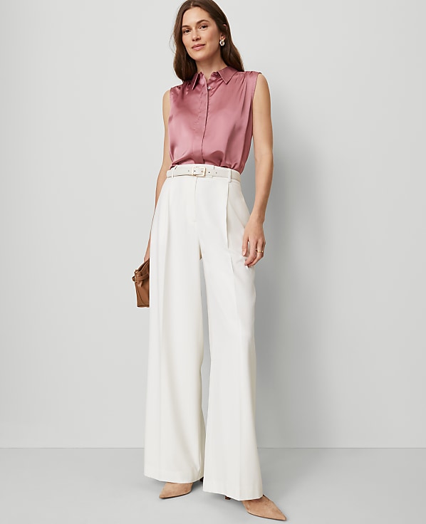 The Petite Modern Wide-Leg Trouser