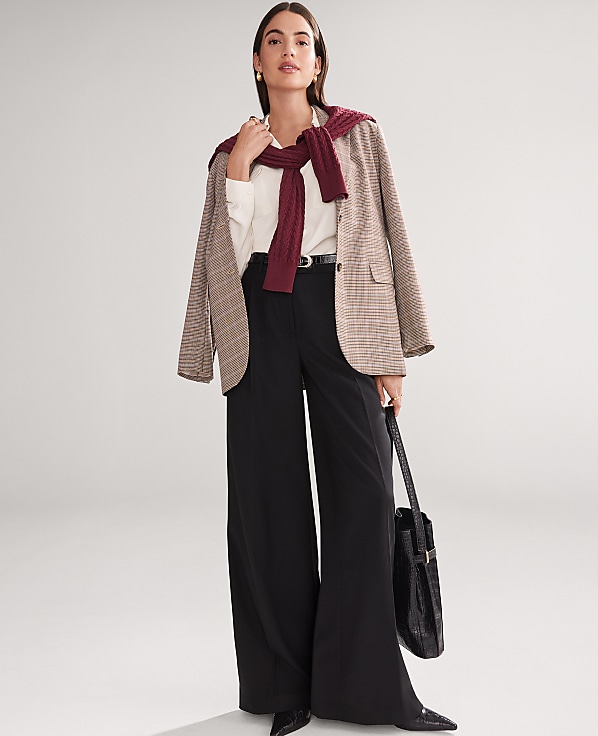 The Petite Modern Wide-Leg Trouser