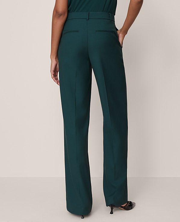 The Wide-Leg Pant