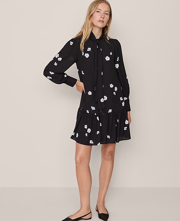 Floral Tie Neck Trapeze Dress