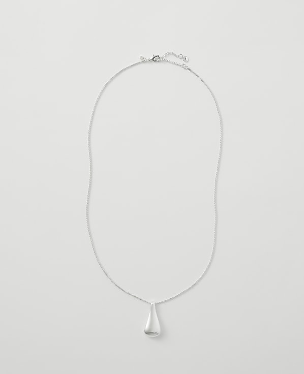 Teardrop Pendant Necklace