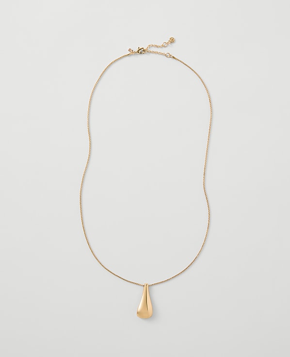 Teardrop Pendant Necklace
