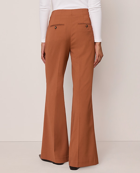 The Margot Trouser &mdash; Curvy Fit