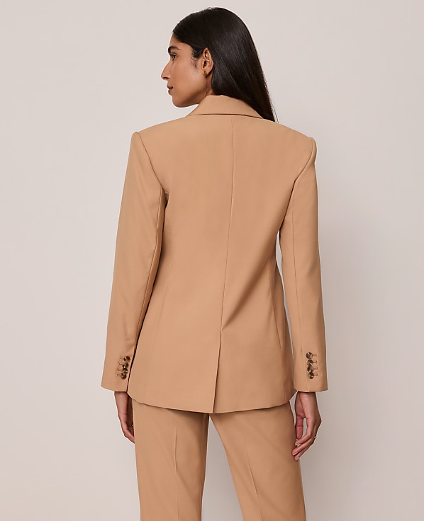The Fitted Long Blazer