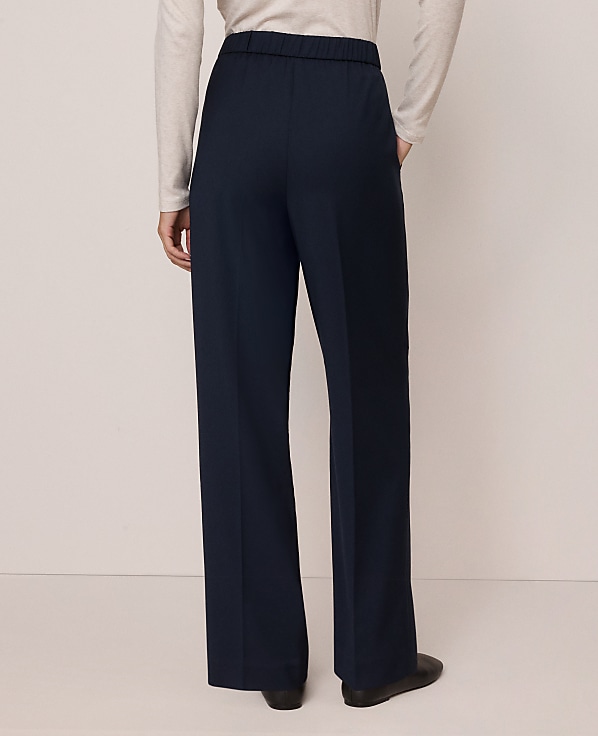 Weekend High Rise Tapered Pant