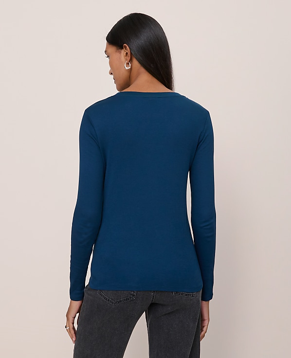 Weekend Crew Neck Top